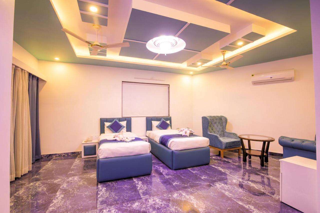 Twin Towers Greater Noida Exterior foto