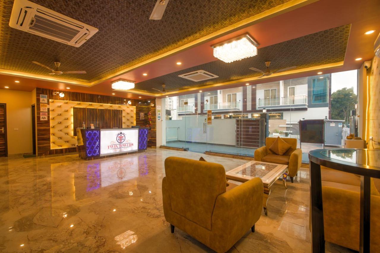 Twin Towers Greater Noida Exterior foto