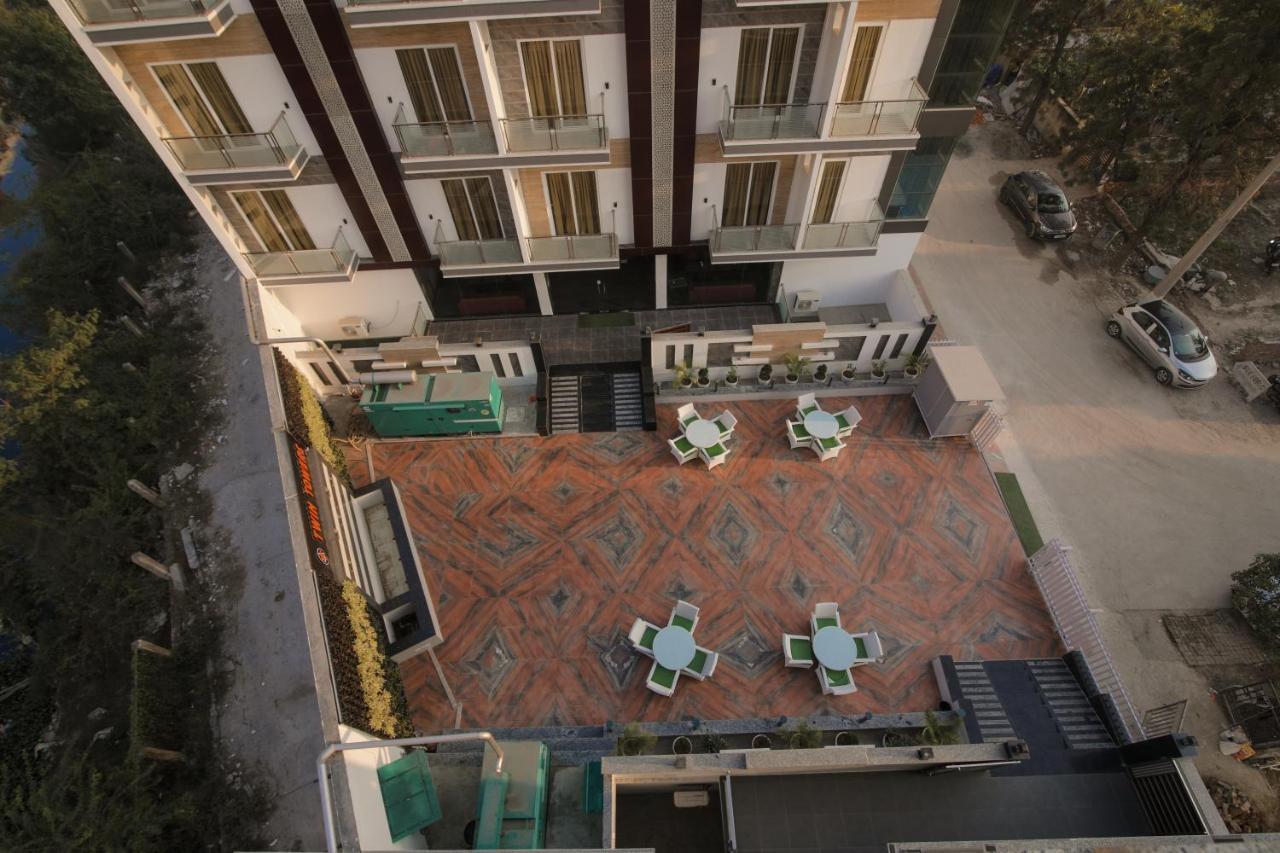 Twin Towers Greater Noida Exterior foto