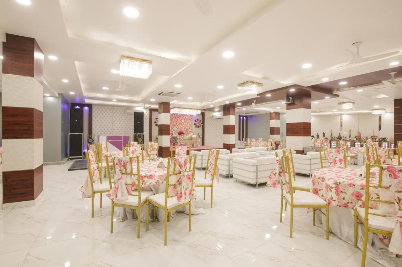 Twin Towers Greater Noida Exterior foto