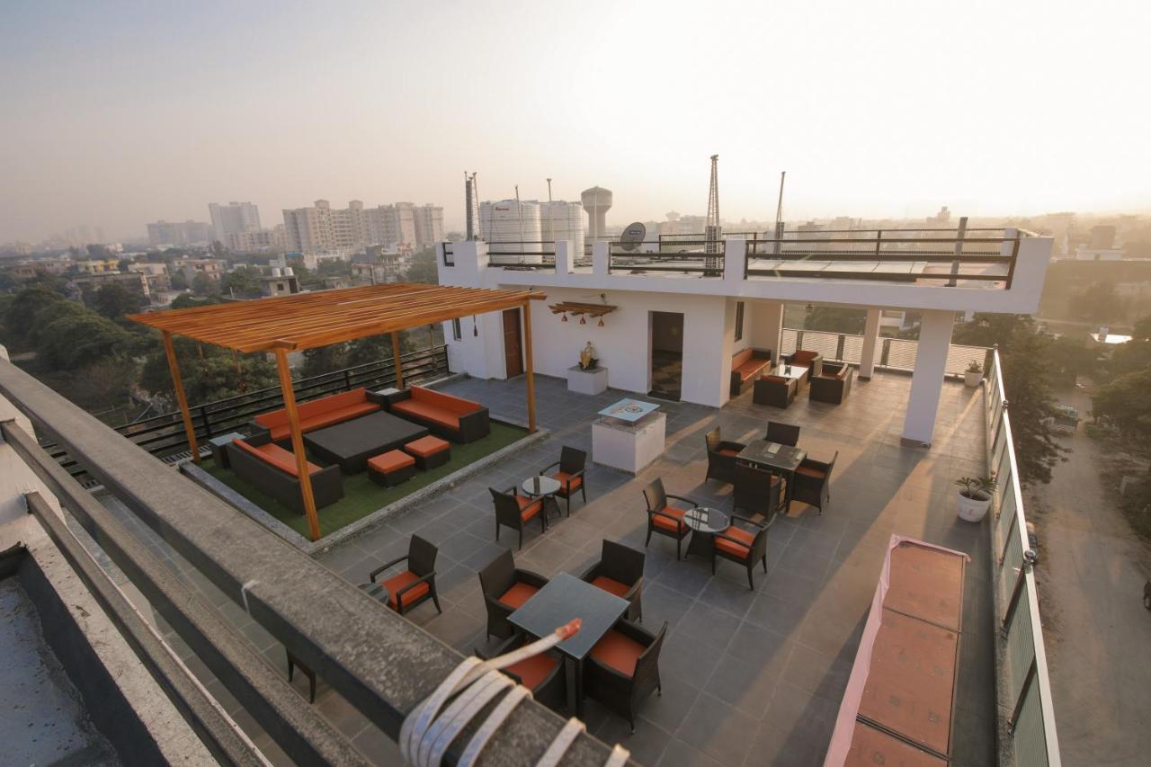 Twin Towers Greater Noida Exterior foto