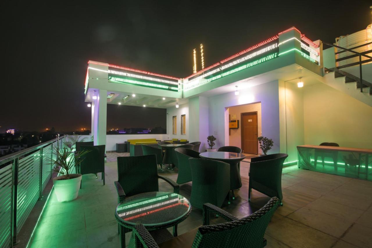 Twin Towers Greater Noida Exterior foto