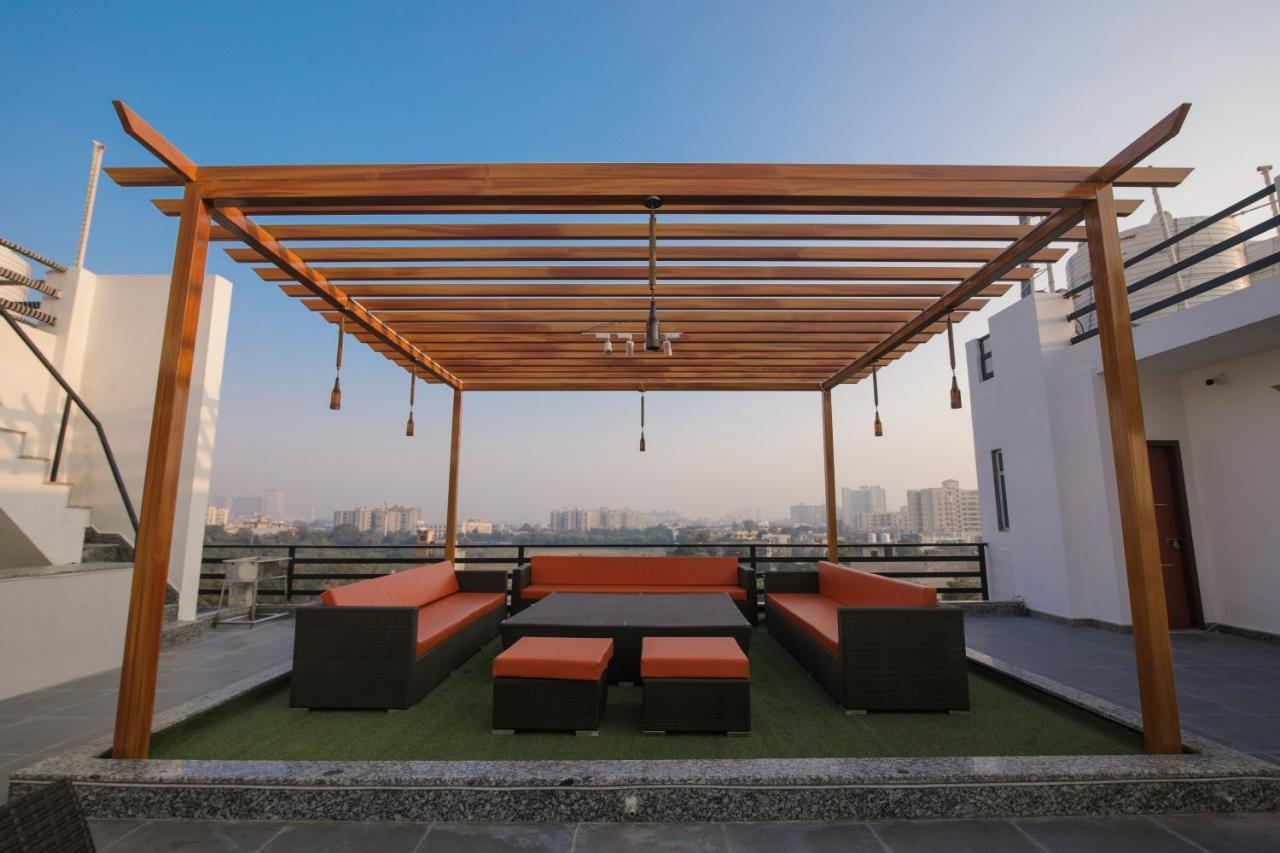 Twin Towers Greater Noida Exterior foto