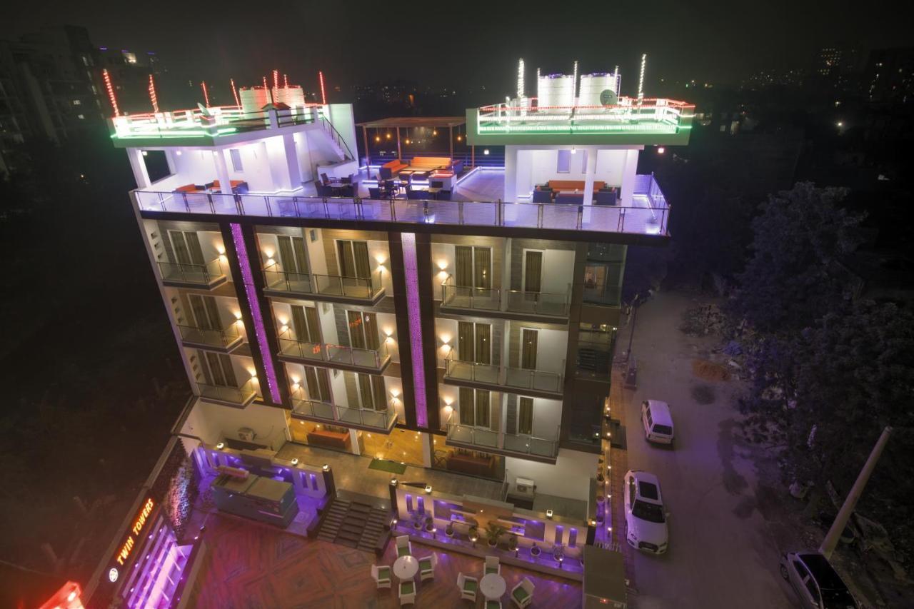 Twin Towers Greater Noida Exterior foto