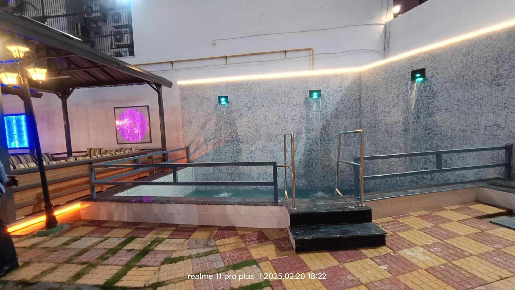 Twin Towers Greater Noida Exterior foto